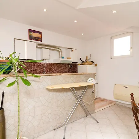 La Marina - Triplex Three Bedroom